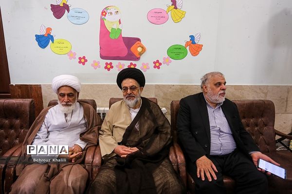 آیین افتتاحیه سراسری برنامه زنگ نماز