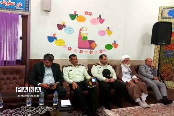 نواخته شدن زنگ نماز در دبستان طواف و معماریان ناحیه 2 شهرری