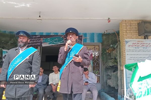 حضورخادمان مسجد مقدس جمکران درآموزشگاه شاهد شهید کاظمی اسلامشهر