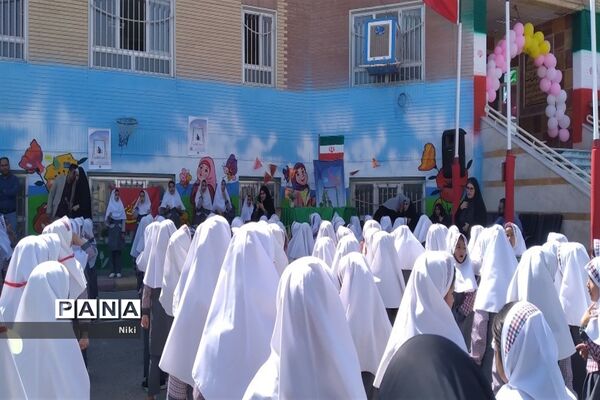 برگزاری  مراسم جشن عاطفه‌ها در آموزشگاه کوثر شهر جوادآباد
