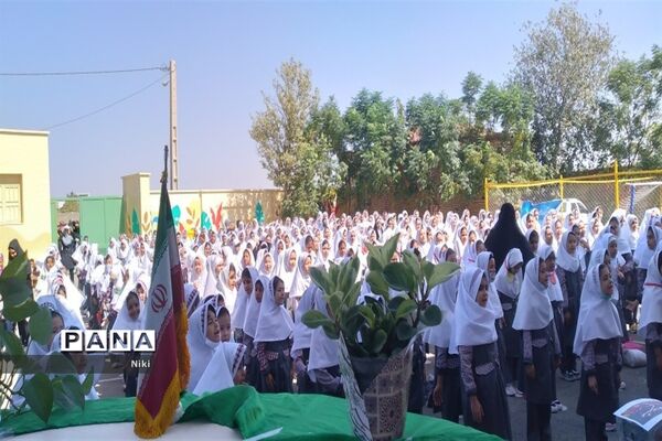 برگزاری  مراسم جشن عاطفه‌ها در آموزشگاه کوثر شهر جوادآباد
