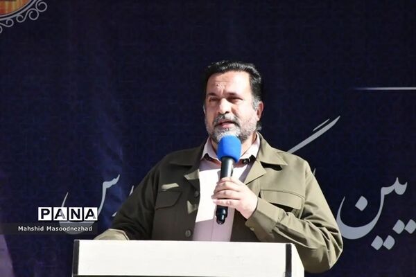 آیین نواختن زنگ مهر و مقاومت وَ مهر مهدوی در هنرستان علامه طباطبایی شهرستان تربت حیدریه