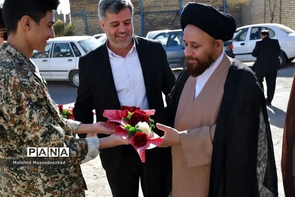 آیین نواختن زنگ مهر و مقاومت وَ مهر مهدوی در هنرستان علامه طباطبایی شهرستان تربت حیدریه