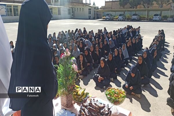 برگزاری جشن ولایت و امامت امام زمان (عج) در دبیرستان برادران طباطبایی شهرستان کاشمر