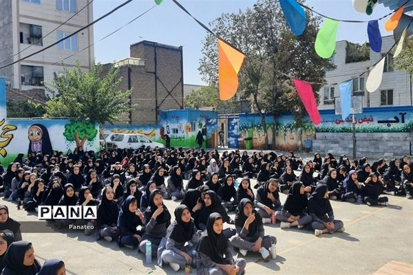 آیین ولایت امام زمان (عج) در مدارس شهرستان‌قرچک