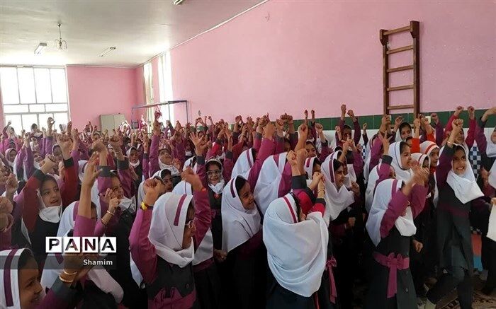 برگزاری جشن ولایت امام زمان(عج) در دبستان ارشاد شهرستان خاتم
