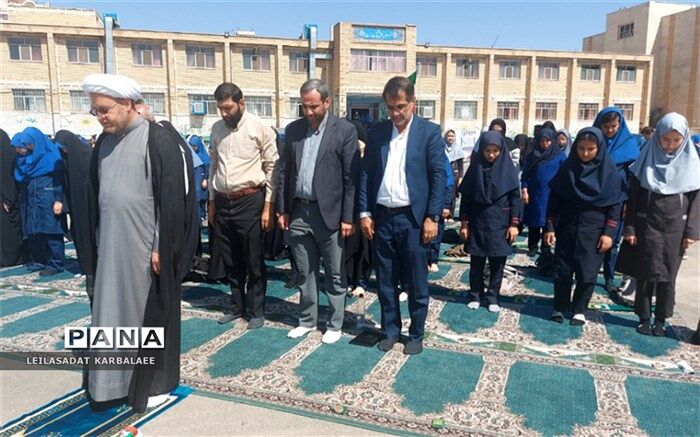 نواخته شدن زنگ نماز در راستای طرح نماز، نور چشم در کهریزک/فیلم