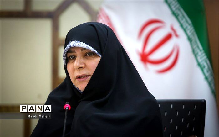 مدارس یکی از درخشان‌ترین نهادها در هشت سال دفاع مقدس بودند