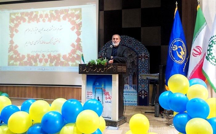دانش‌آموزان با قلوب پاک و دل‌های سرشار از مهر و محبت، نماد نوع‌دوستی هستند