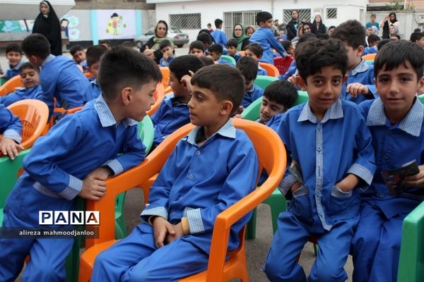 شور عاطفه‌ها در مدارس گلوگاه