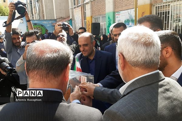 جشن عاطفه‌ها