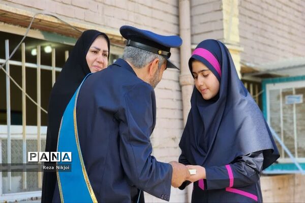 حضور خادمان جمکران در مدارس ناحیه یک بهارستان