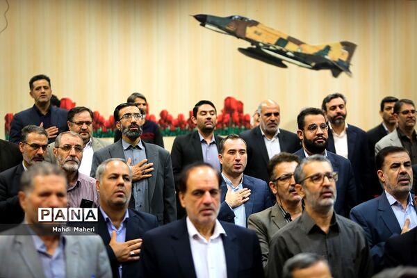 همایش تجلیل از رزمندگان فرهنگی دفاع مقدس