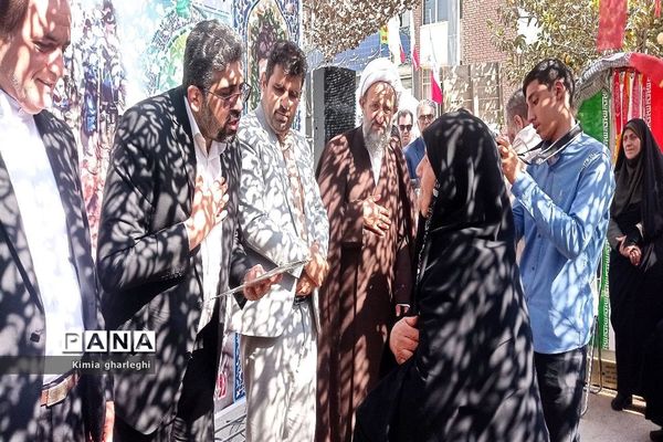 مراسم گرامیداشت هفته دفاع مقدس در اداره آموزش و پرورش شهرستان قرچک