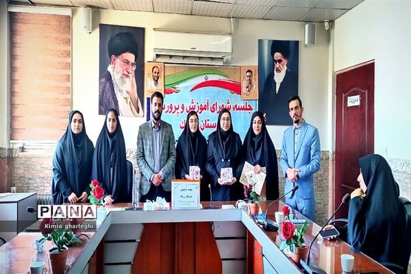 جلسه توانمندسازی خبرنگاران در سالن ثقلین اداره آموزش و پرورش شهرستان قرچک