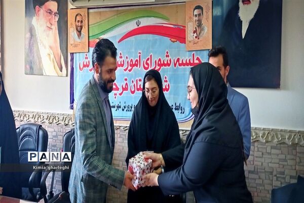 جلسه توانمندسازی خبرنگاران در سالن ثقلین اداره آموزش و پرورش شهرستان قرچک
