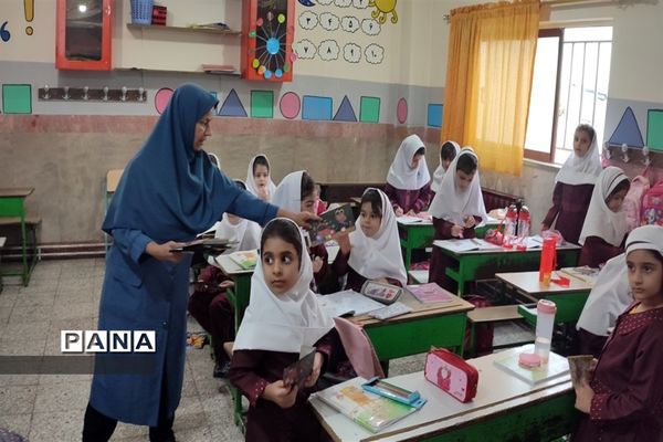 جشن عاطفه‌ها در قائمشهر