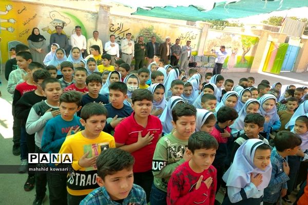 برگزاری جشن عاطفه‌ها در منطقه کامفیروز