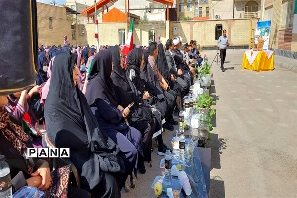 برگزاری جشن عاطفه‌ها در ساوه