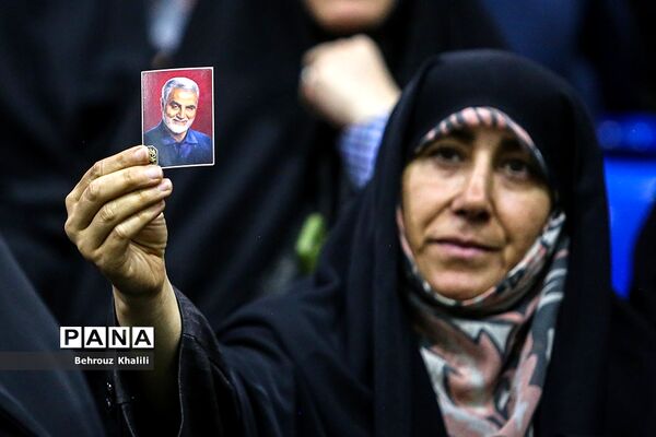 اجتماع بزرگ جوانان نقش آفرین گام دوم انقلاب