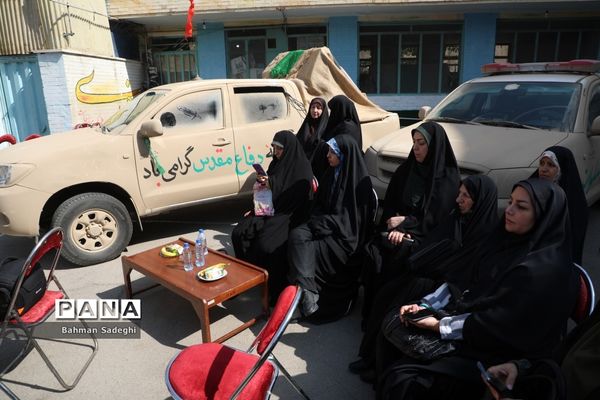 آیین افتتاحیه چهارمین دوره لاله‌های روشن