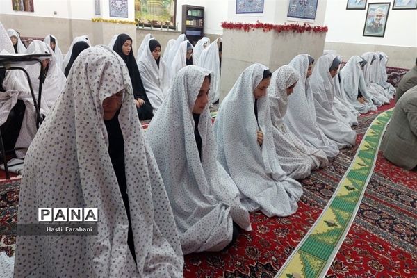 اجرای طرح نور چشم در مدرسه نمونه‌‌دولتی شهرستان‌قرچک