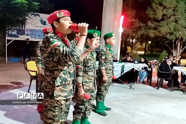 برپایی کافه شهدا در گلزار شهدا گمنام روستای مبارکه بافق