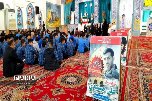 اجتماع جوانان نقش آفرین در نور