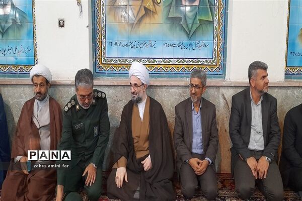 اجتماع جوانان نقش آفرین در نور