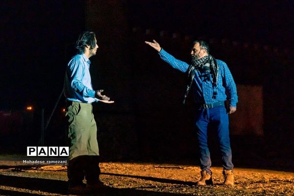 نمایش بزرگ میدانی نوری در نیمروز در بوستان کوهشار