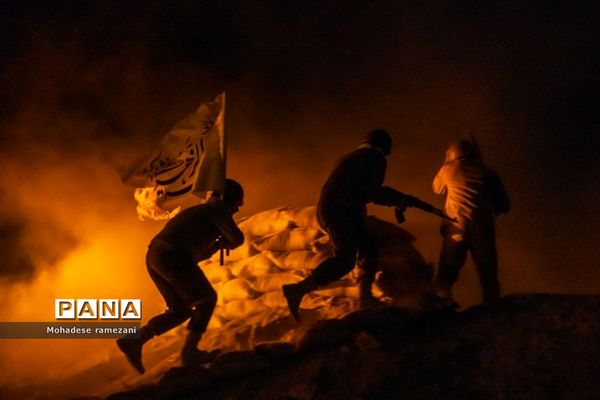 نمایش بزرگ میدانی نوری در نیمروز در بوستان کوهشار