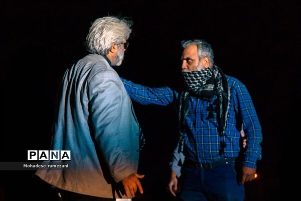 نمایش بزرگ میدانی نوری در نیمروز در بوستان کوهشار