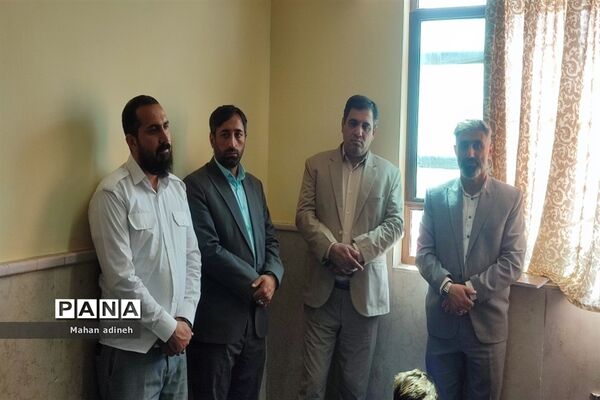 مراسم تجدید پیمان با شهید گمنام در دبیرستان علامه حلی۲ شهر جدید پرند