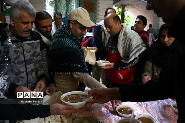 همایش کوه‌پیمایی فرهنگیان حوزه ستادی و اداره‌کل آموزش و پرورش شهر تهران