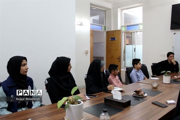 بازدید مدیر خبرگزاری فارس یزد از خبرگزاری پانا اردکان