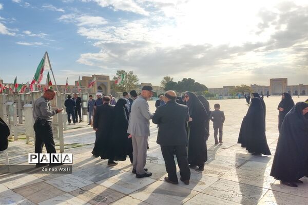 مراسم غبارروبی مزار شهدا در آرامستان خواجه ربیع مشهد