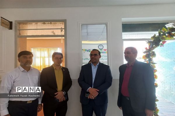 جشن آغاز سال تحصیلی دبستان قرآنی حضرت مهدی(عج) ناحیه یک یزد