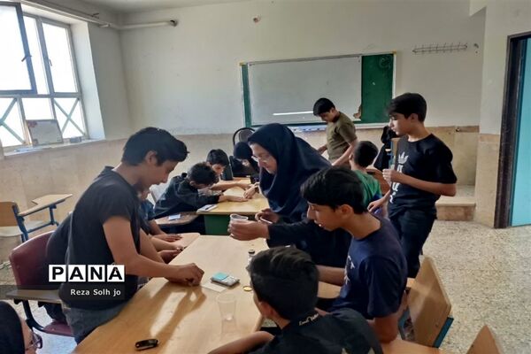 برگزاری دوره‌های مهارتی دبیرستان متوسطه اول امیرکبیر شهرستان خاتم
