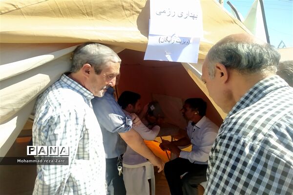 برگزاری نمایشگاه تجهیزات نظامی و سلاح‌های سنگین و نیمه سنگین در کاشمر
