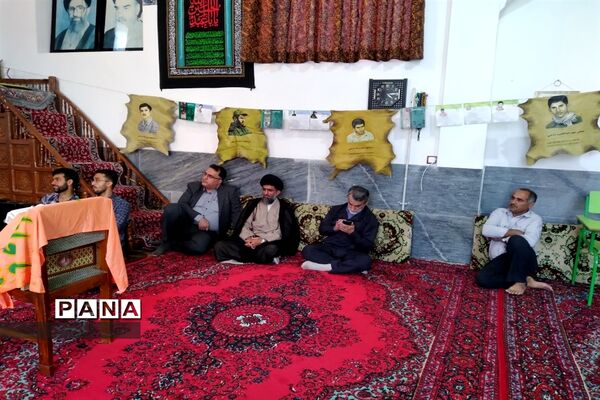 همایش نقش آفرینی بانوان و مساجد در دفاع مقدس