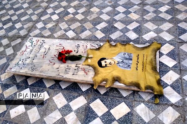 همایش نقش آفرینی بانوان و مساجد در دفاع مقدس