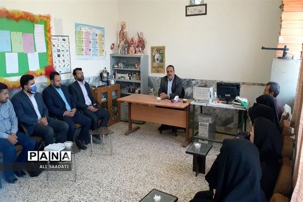 بازدید مدیر آموزش و پرورش شهرستان کلات از مدارس روستاهای قله زو، آقداش و سیرزار