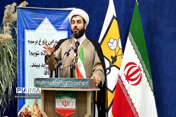 گردهمایی معاونان پرورشی و فرماندهان حوزه‌های بسیج دانش‌آموزی آذربایجان شرقی