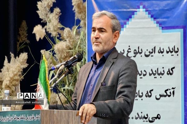 گردهمایی معاونان پرورشی و فرماندهان حوزه‌های بسیج دانش‌آموزی آذربایجان شرقی
