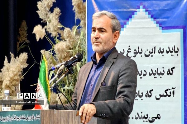 گردهمایی معاونان پرورشی و فرماندهان حوزه‌های بسیج دانش‌آموزی آذربایجان شرقی