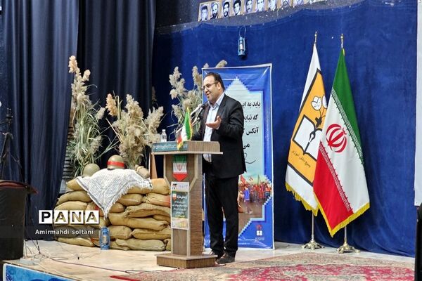 گردهمایی معاونان پرورشی و فرماندهان حوزه‌های بسیج دانش‌آموزی آذربایجان شرقی