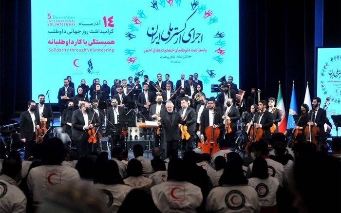 علی رحیمیان رهبر دائم ارکستر ملی ایران شد