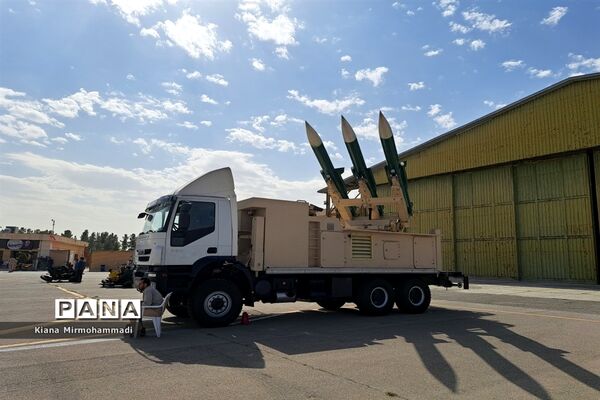 نمایشگاه دستاوردها و راهیان پیشرفت نیروی هوافضای سپاه در مشهد
