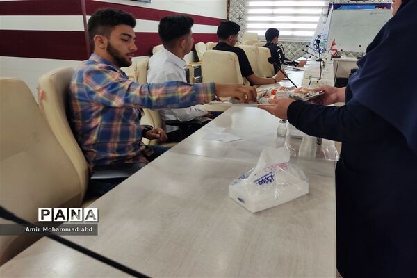 کارگاه آموزشی طرح هر مدرسه یک خبرنگار ویژه دانش‌آموزان پسر کهریزک