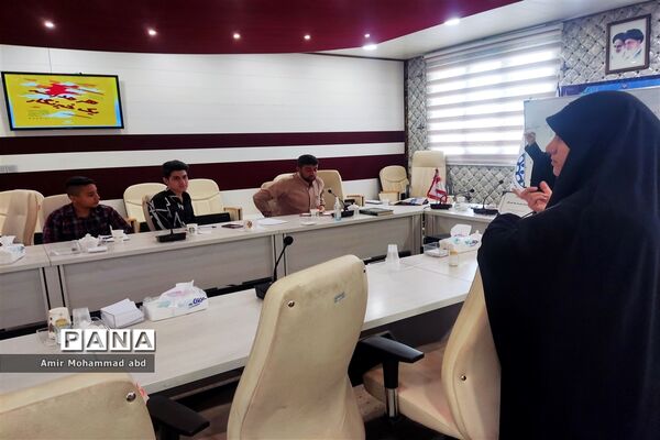 کارگاه آموزشی طرح هر مدرسه یک خبرنگار ویژه دانش‌آموزان پسر کهریزک